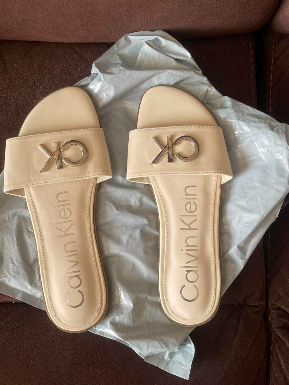 NEW Calvin Klein women memory foam Slide Sandals with Silver CK Logo